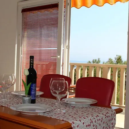 Apartament By The Sea Sveta Nedilja, Hvar - 13176 *