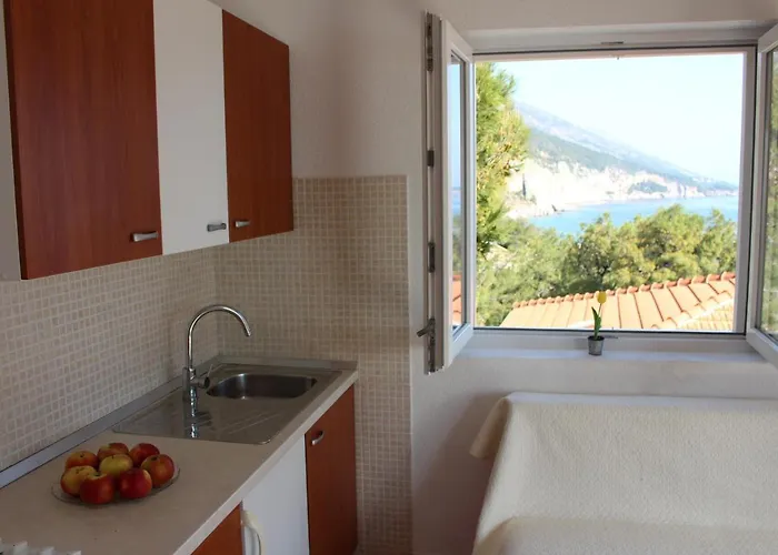 Apartmán By The Sea Sveta Nedilja, Hvar - 13176 *